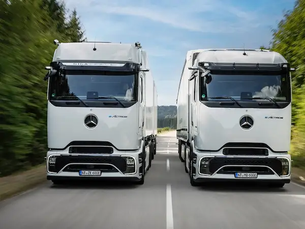 Mercedes Truck